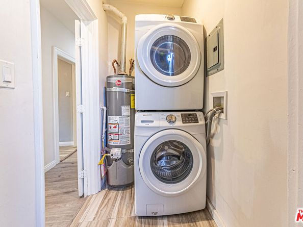 801 N Alexandria Avenue, Los Angeles CA 90029