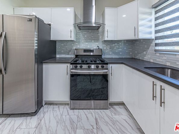 801 N Alexandria Avenue, Los Angeles CA 90029