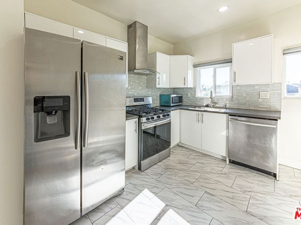 801 N Alexandria Avenue, Los Angeles CA 90029