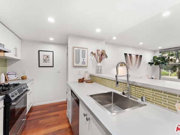 960 Sanborn Avenue 3, Los Angeles CA 90029