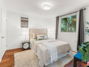 960 Sanborn Avenue 3, Los Angeles CA 90029