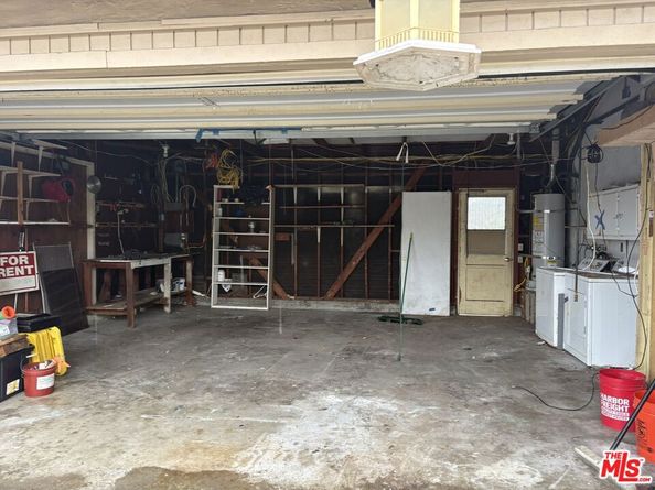 2927 Governor Drive, San Diego CA 92122