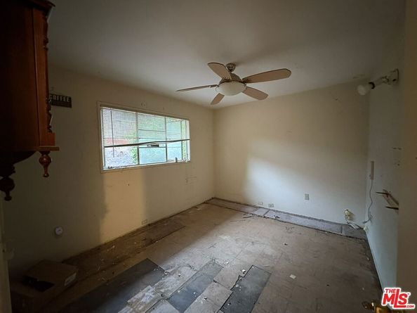 2927 Governor Drive, San Diego CA 92122