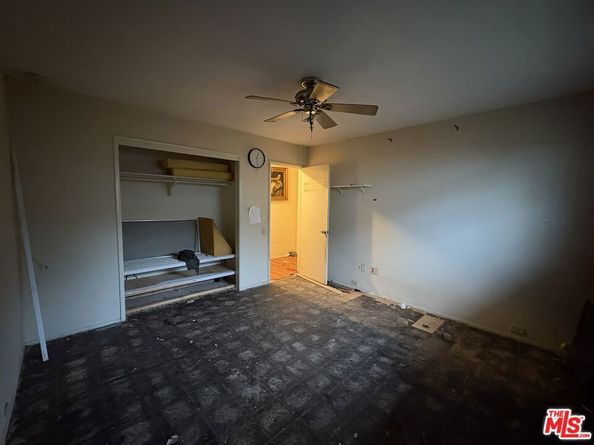 2927 Governor Drive, San Diego CA 92122