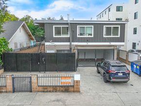 1250 W 37th Street, Los Angeles CA 90007