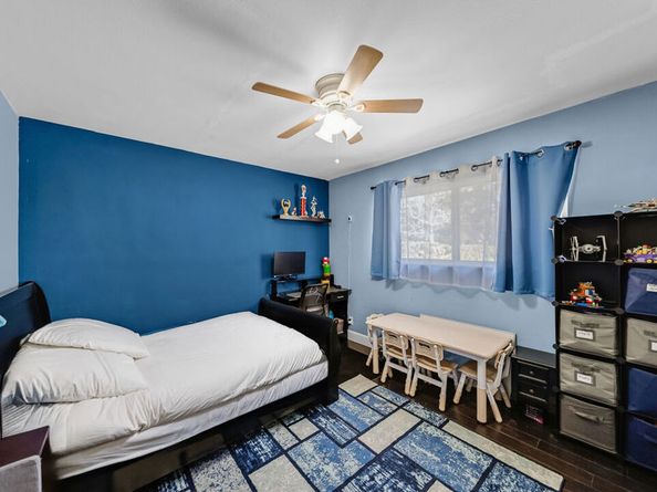 10939 Yolanda Avenue, Porter Ranch CA 91326