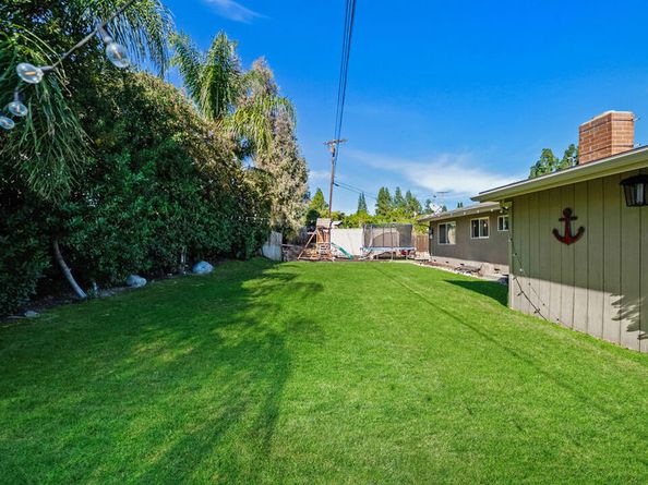 10939 Yolanda Avenue, Porter Ranch CA 91326