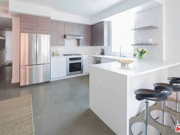 935 N Hudson 401, Los Angeles CA 90038