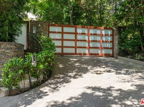1188 Brooklawn Drive, Los Angeles CA 90077