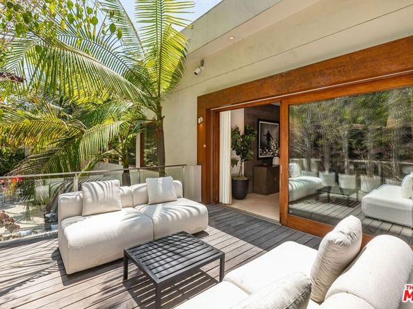 1188 Brooklawn Drive, Los Angeles CA 90077