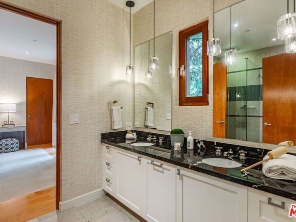 1188 Brooklawn Drive, Los Angeles CA 90077