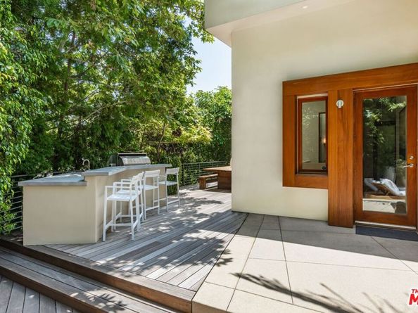 1188 Brooklawn Drive, Los Angeles CA 90077