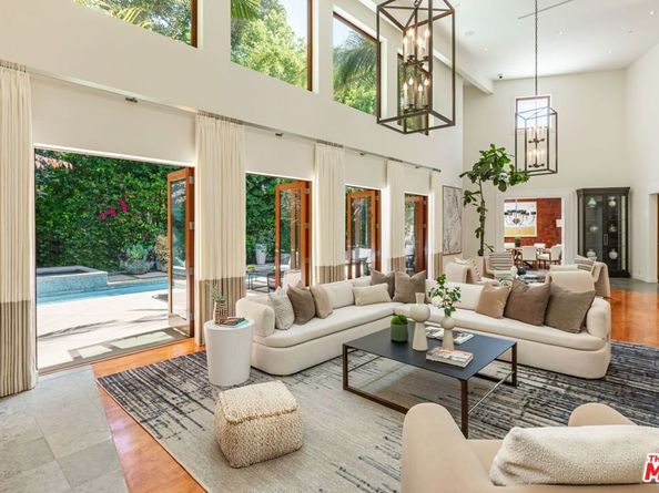 1188 Brooklawn Drive, Los Angeles CA 90077