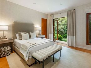 1188 Brooklawn Drive, Los Angeles CA 90077