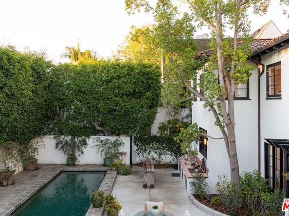 200 Lorraine Boulevard, Los Angeles CA 90004