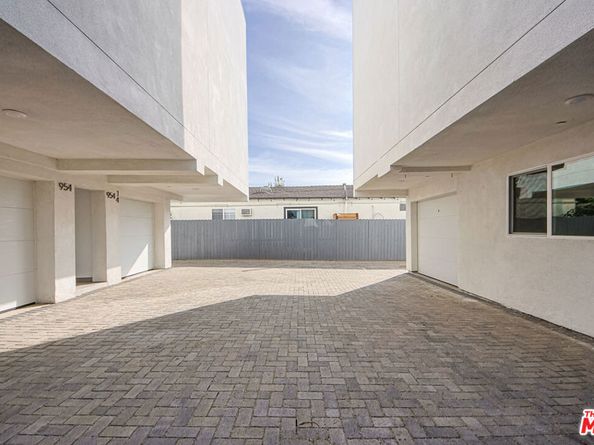 954 N Kingsley Drive, Los Angeles CA 90029