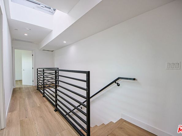 954 N Kingsley Drive, Los Angeles CA 90029