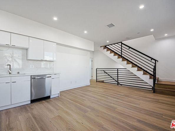 954 N Kingsley Drive, Los Angeles CA 90029
