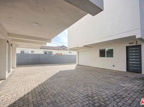954 N Kingsley Drive, Los Angeles CA 90029