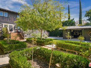 221 S St Andrews Place, Los Angeles CA 90004