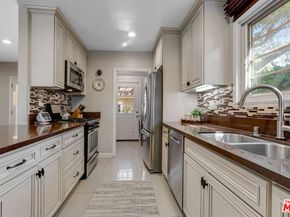 16201 Gilmore Street, Lake Balboa CA 91406