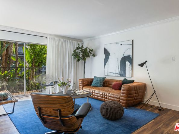 625 N Flores Street 101, West Hollywood CA 90048