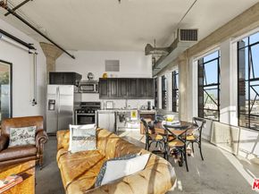 315 E 8th Street 1004, Los Angeles CA 90014