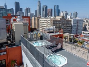 315 E 8th Street 1004, Los Angeles CA 90014