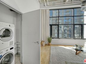330 W 11th Street 703, Los Angeles CA 90015