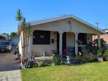 810 E 104th Street