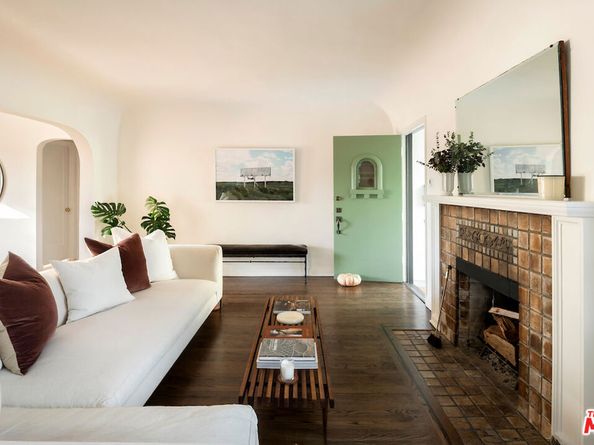 1243 S Stanley Avenue, Los Angeles CA 90019