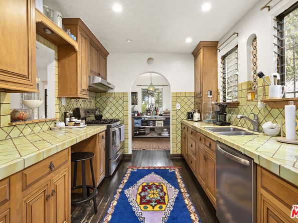 1118 S Crescent Heights Boulevard, Los Angeles CA 90035