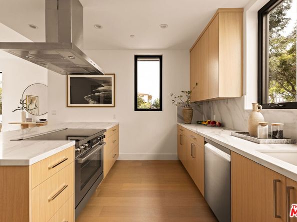 2425 20th Street A, Santa Monica CA 90405