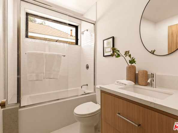2425 20th Street A, Santa Monica CA 90405