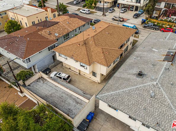 8536 Saturn Street, Los Angeles CA 90035
