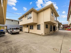 8536 Saturn Street, Los Angeles CA 90035