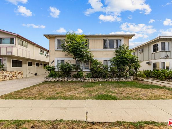 8536 Saturn Street, Los Angeles CA 90035