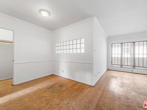 8536 Saturn Street, Los Angeles CA 90035