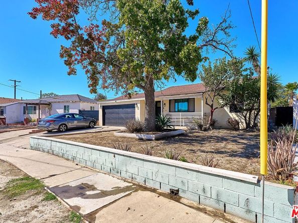 11137 Archwood Place, North Hollywood CA 91606