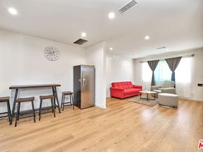 11137 Archwood Place, North Hollywood CA 91606