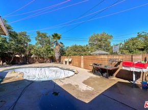 11137 Archwood Place, North Hollywood CA 91606