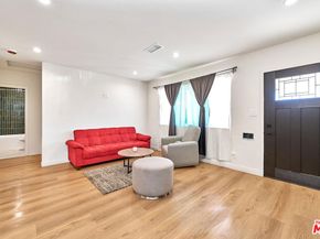 11137 Archwood Place, North Hollywood CA 91606