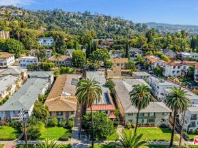 2130 N Beachwood Drive, Los Angeles CA 90068