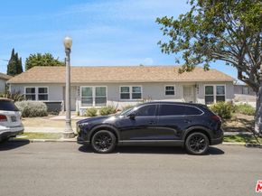 7803 Flight Ave, Los Angeles CA 90045