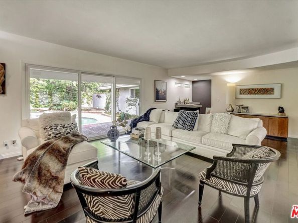 3530 Royal Woods Drive, Sherman Oaks CA 91403