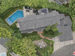 8809 Evanview Drive, Los Angeles CA 90069