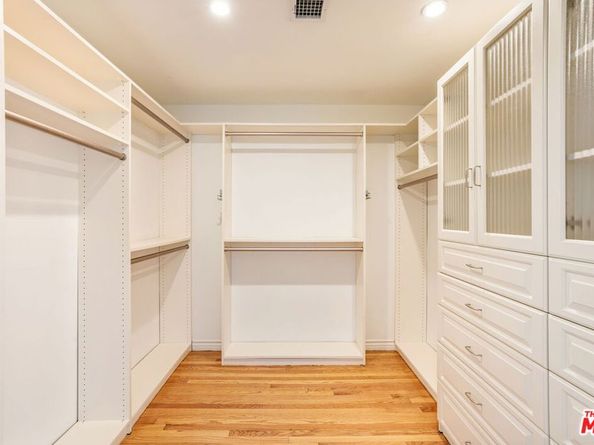 4133 Camellia Avenue, Studio City CA 91604