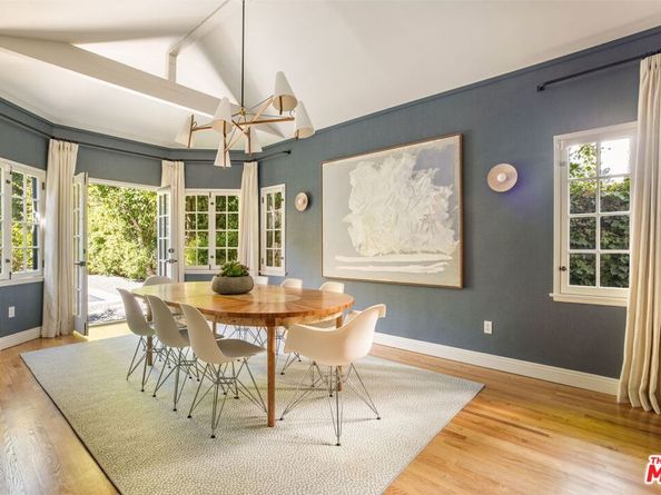 4133 Camellia Avenue, Studio City CA 91604
