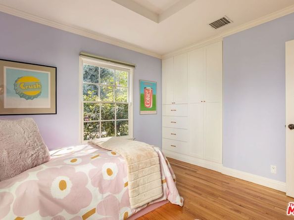 4133 Camellia Avenue, Studio City CA 91604