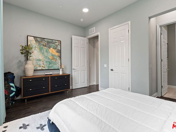 55 Suede, Irvine CA 92602